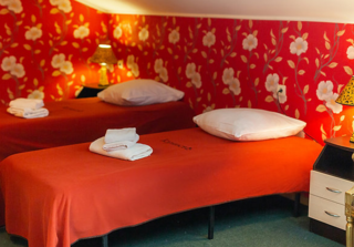 Гостиница Корнилов Отель Покров Полулюкс с 2 отдельными кроватями-1